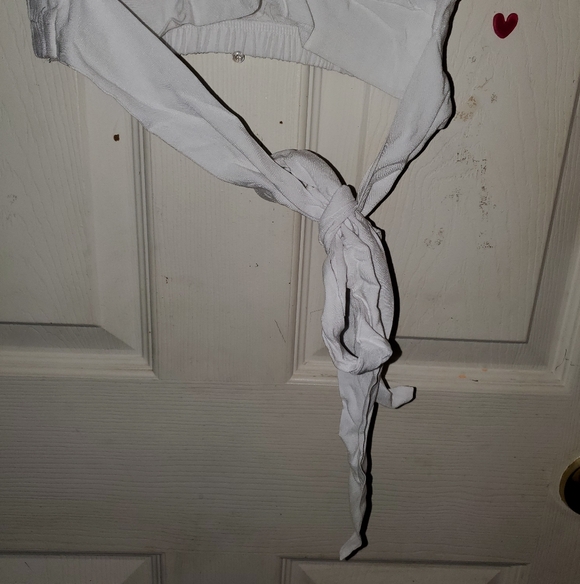 5 for $20 | NWT Green Goddess Cropped Lap Over Top With Front Tie - Picture 4 of 9